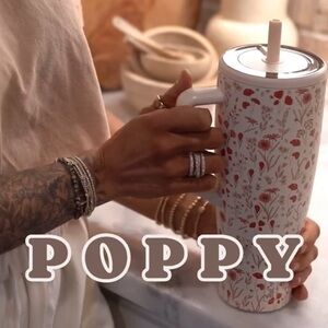 Floral Red and White 40 oz Tumbler